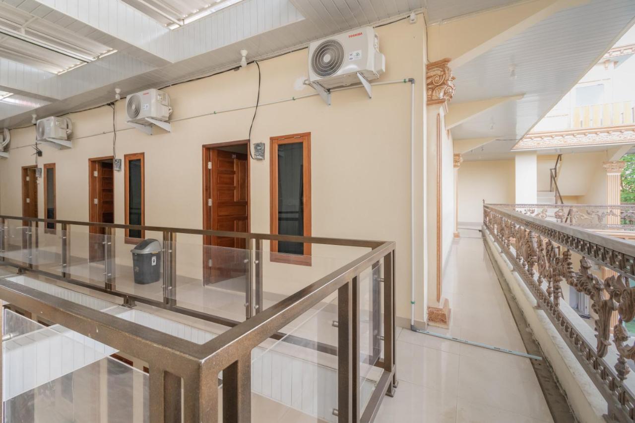 Urbanview Hotel Salsabilah Palembang By Reddoorz Ngoại thất bức ảnh